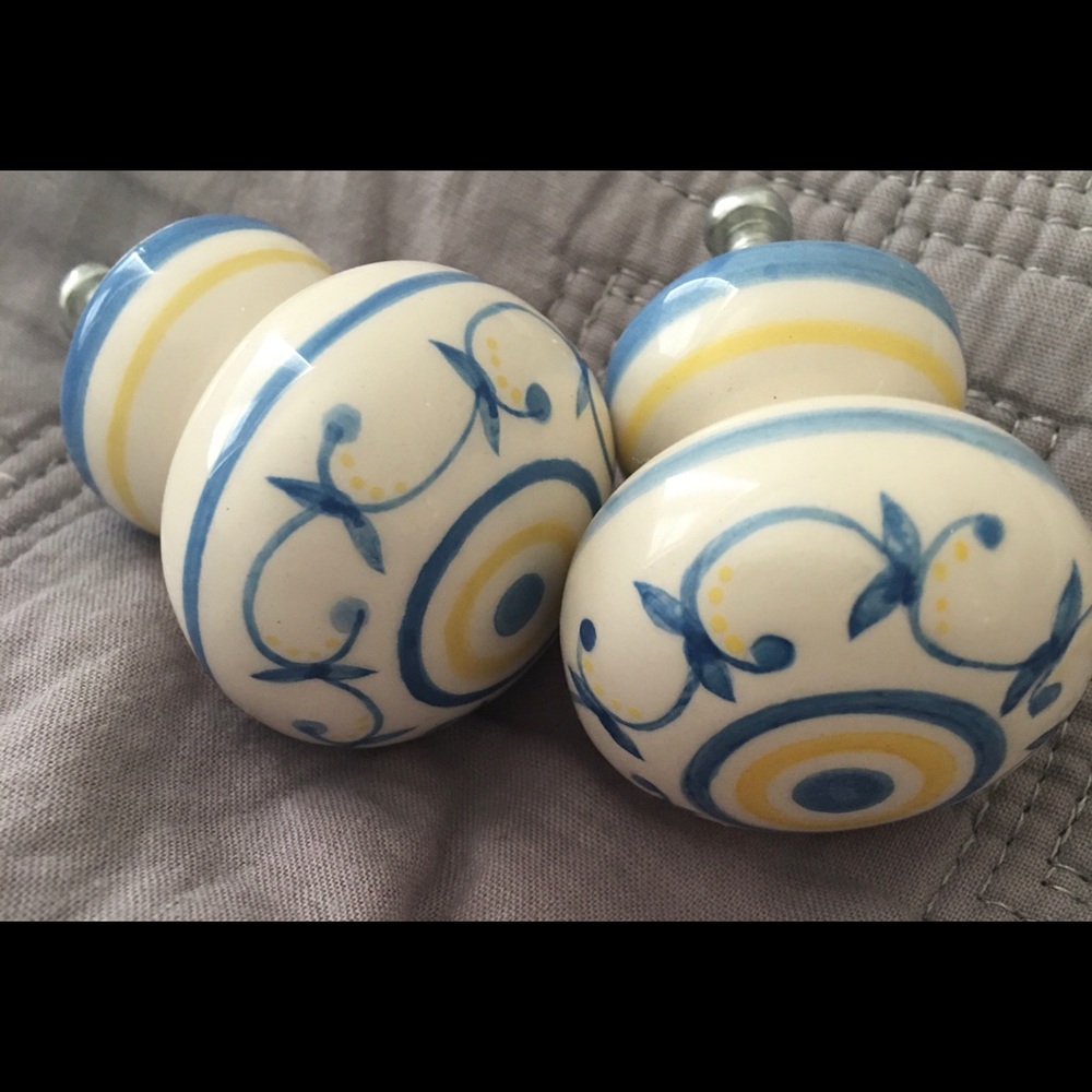 Ceramic decorative knobs💙🐳💙 - Picture 3 of 6